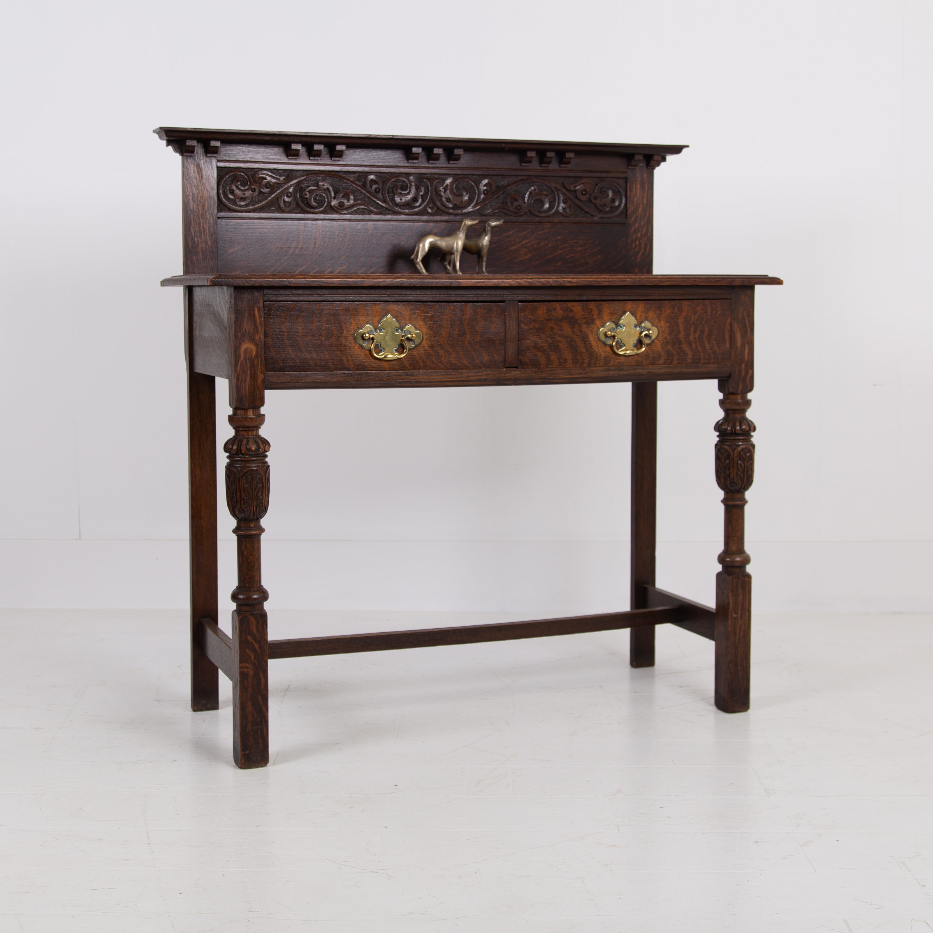 Charmingly Attractive Oak 2 Drawer Console Hall Table C1920