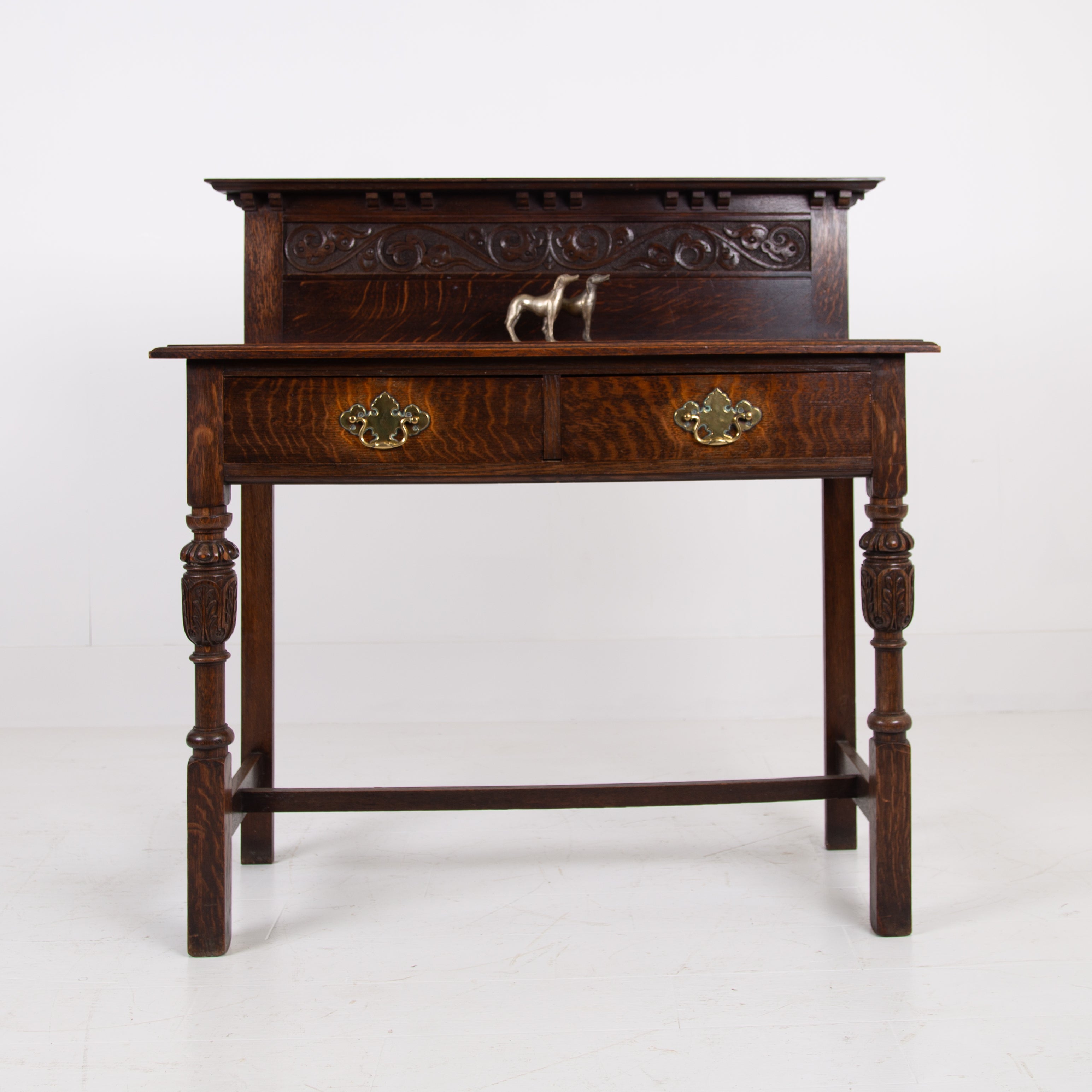 Charmingly Attractive Oak 2 Drawer Console Hall Table C1920