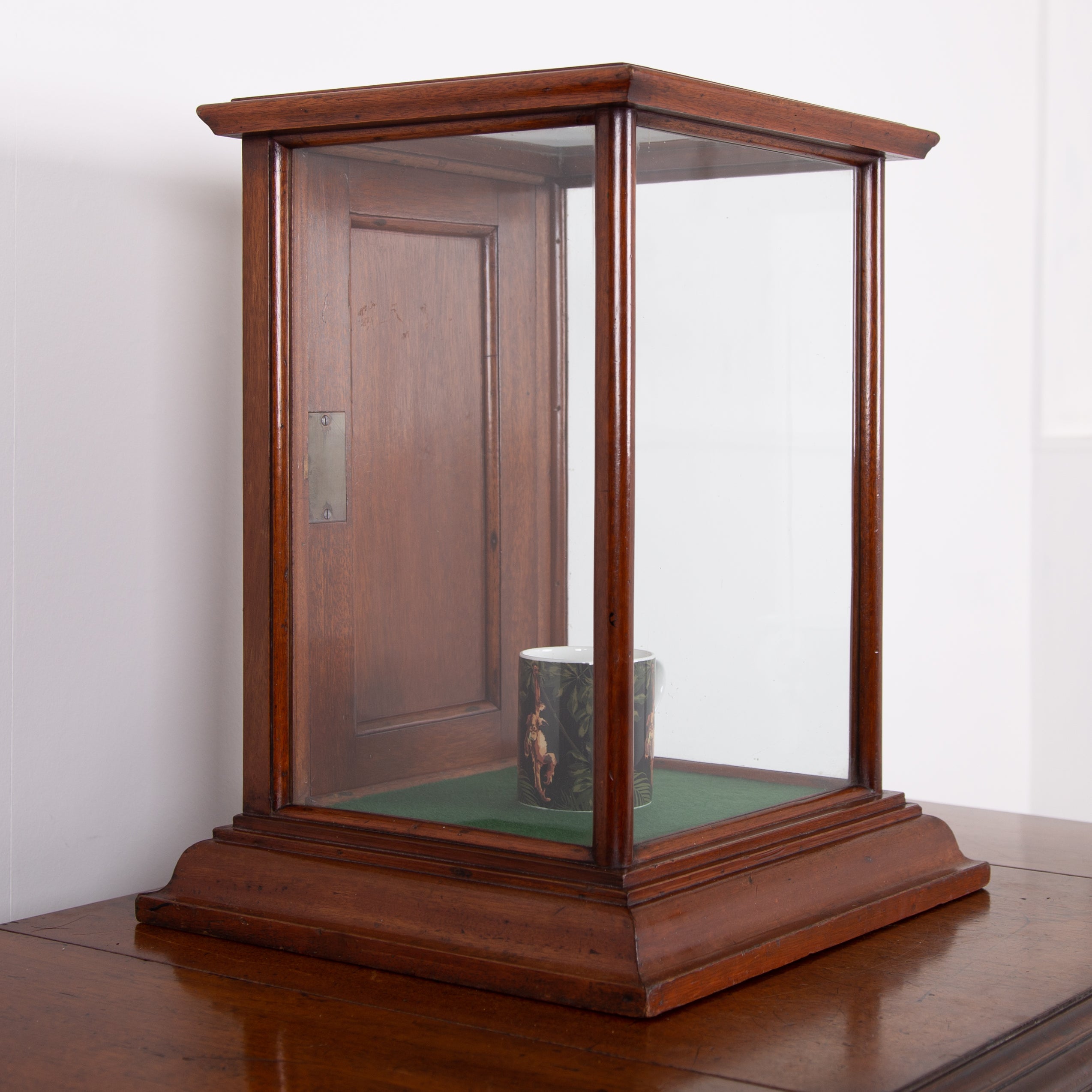 A Good Glazed Table Top Display Cabinet Case C1920