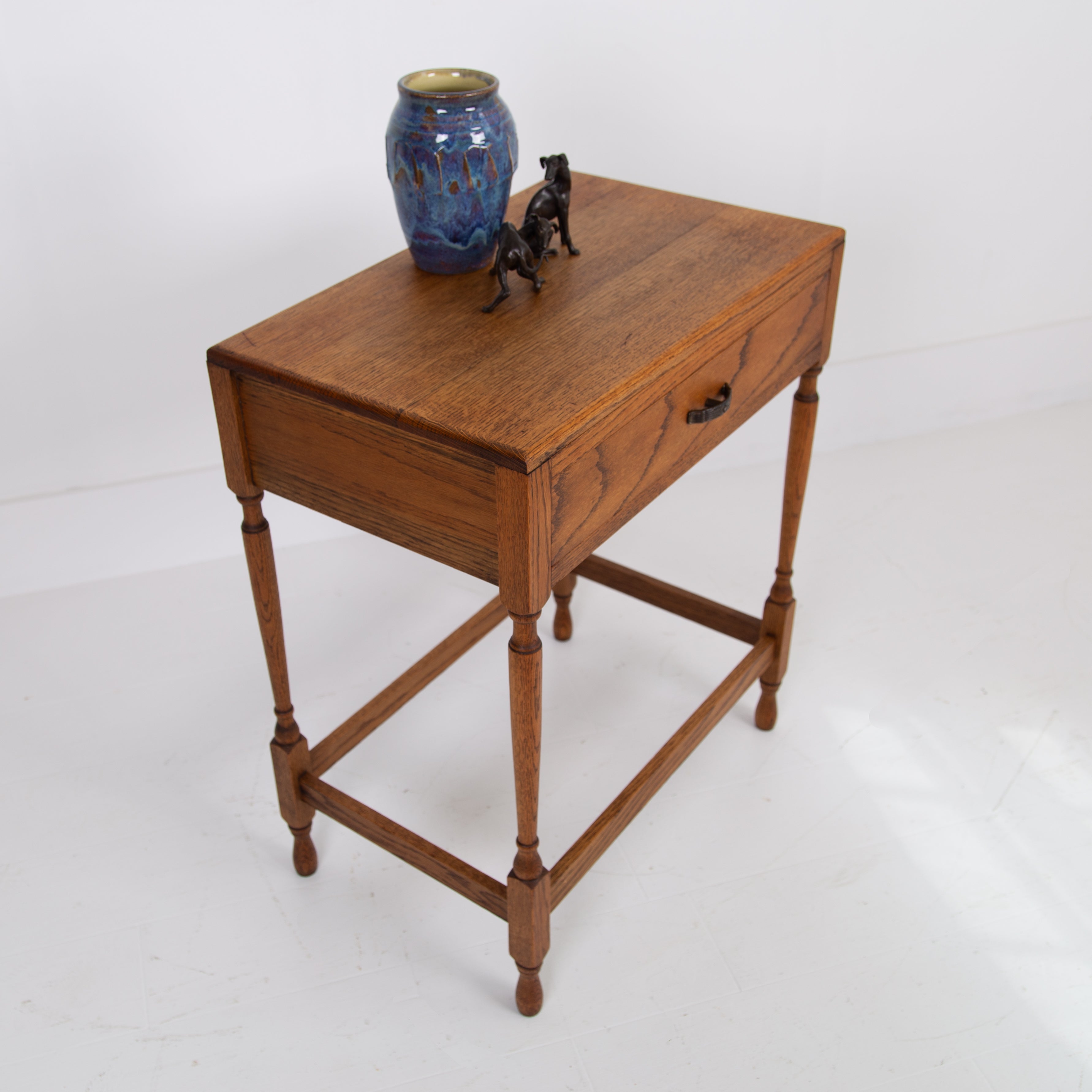 Attractive Small English Golden Oak Side Table C1930