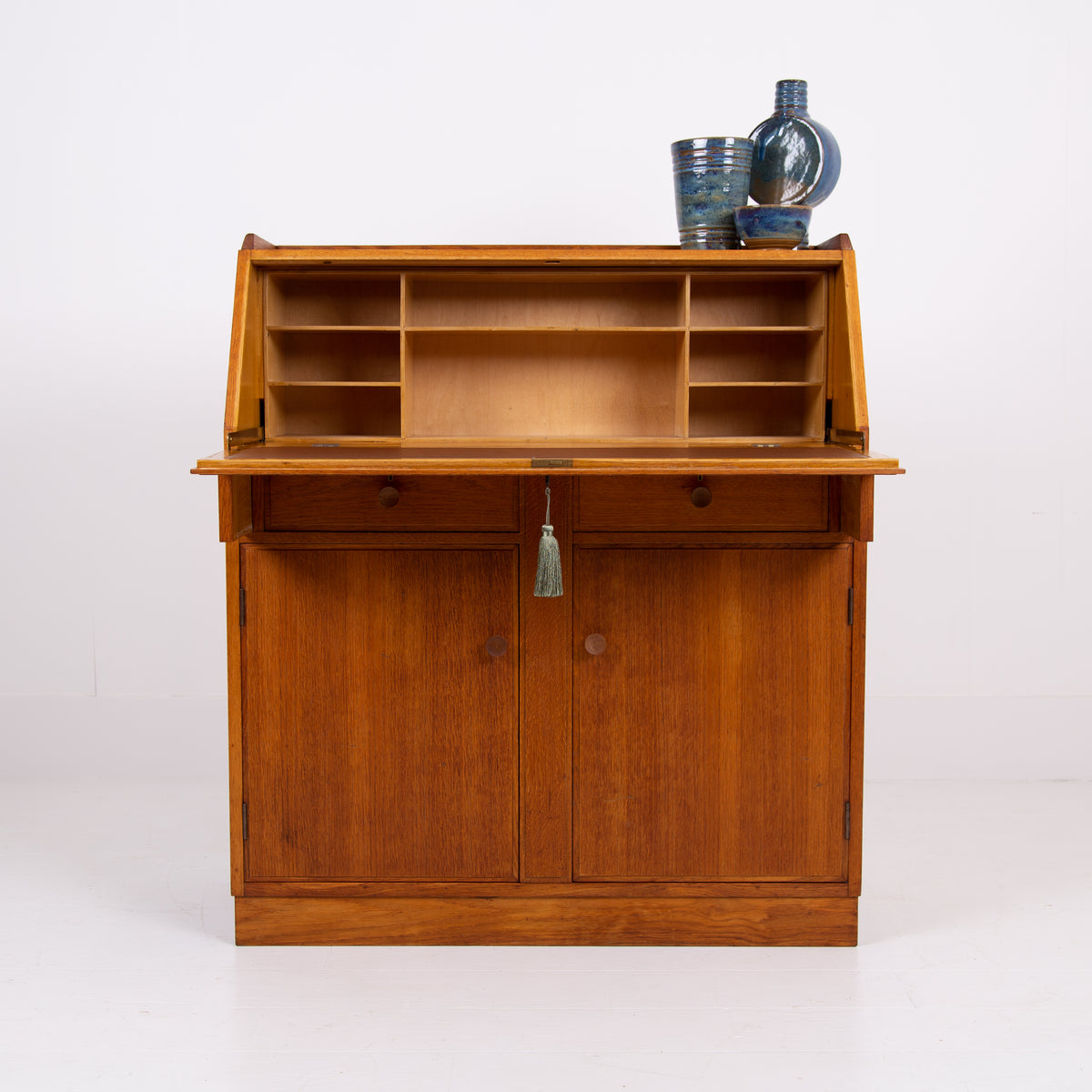 Cotswold School Oak Air ministry 2 Drawer Bureau c1960