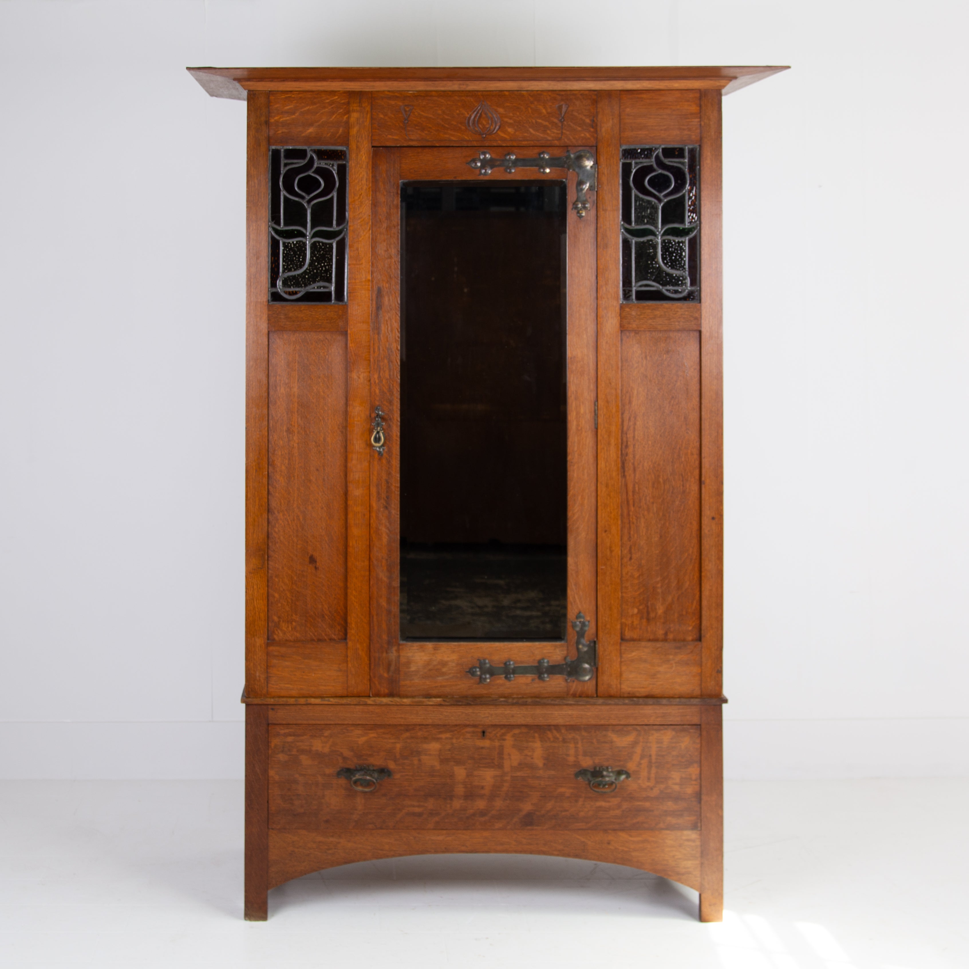 Attractive Golden Oak Arts and Crafts Wardrobe 1910