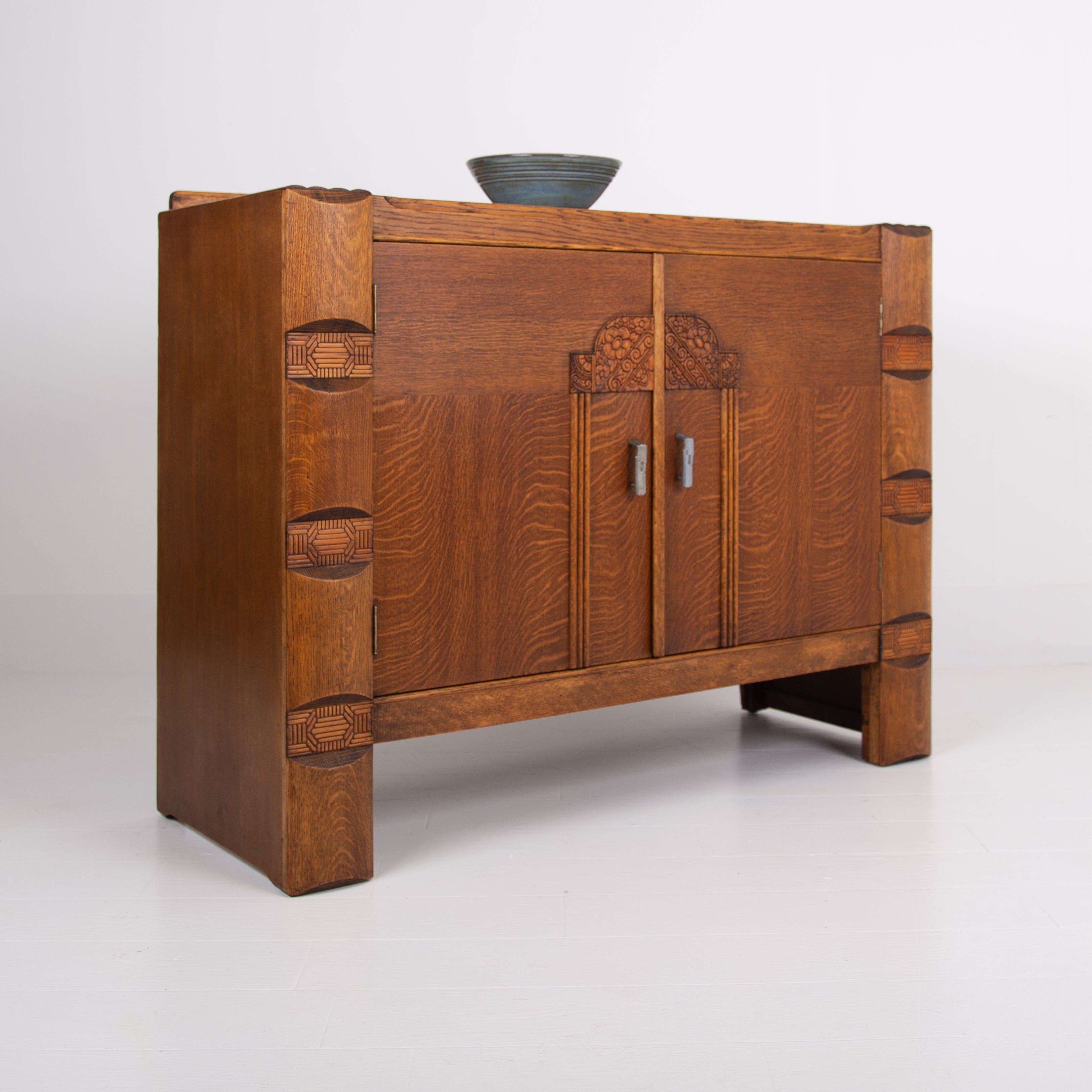 Art Deco Modernist Oak Sideboard Cabinet C1930