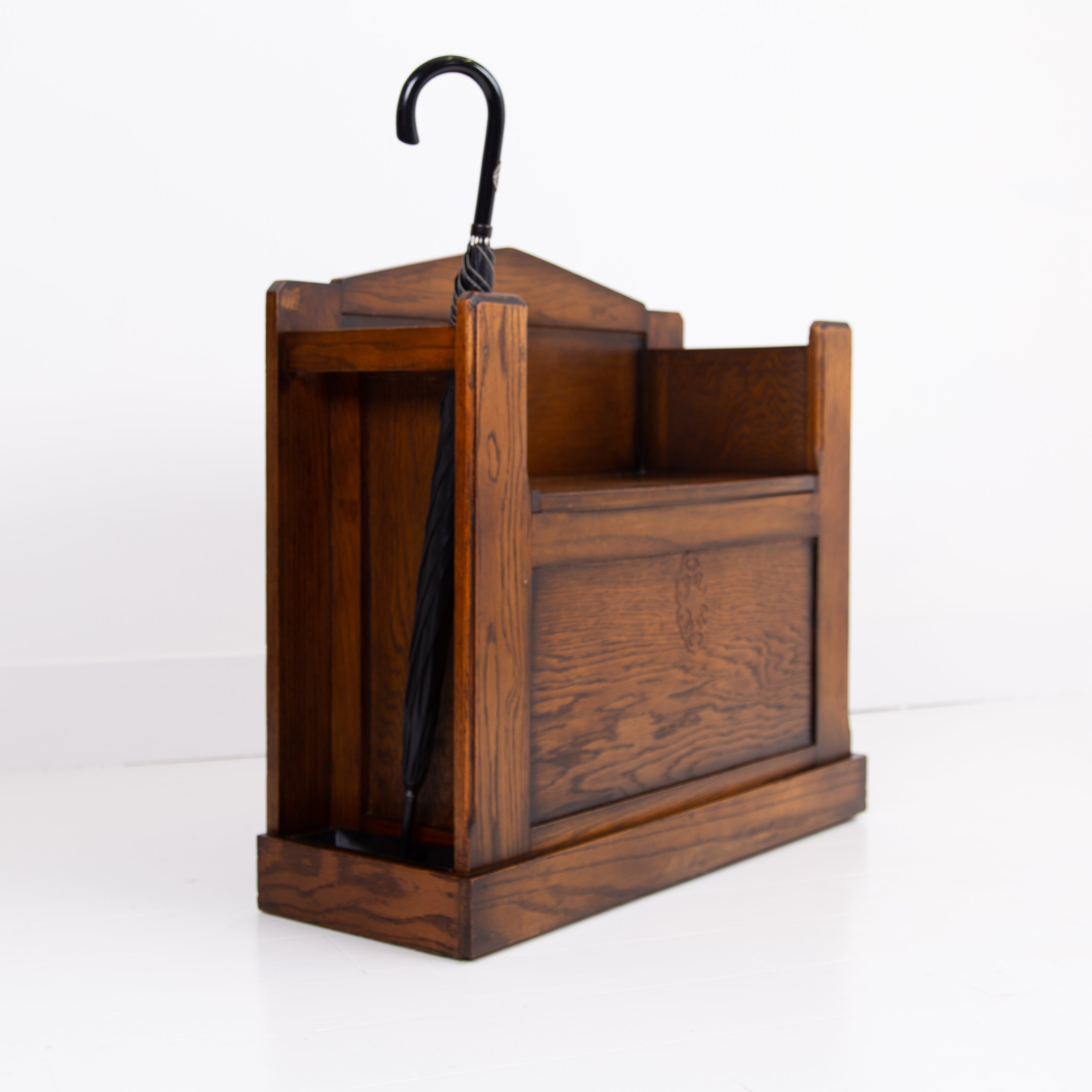 Attractive English Oak 1930s Hall Seat Bench With Storage