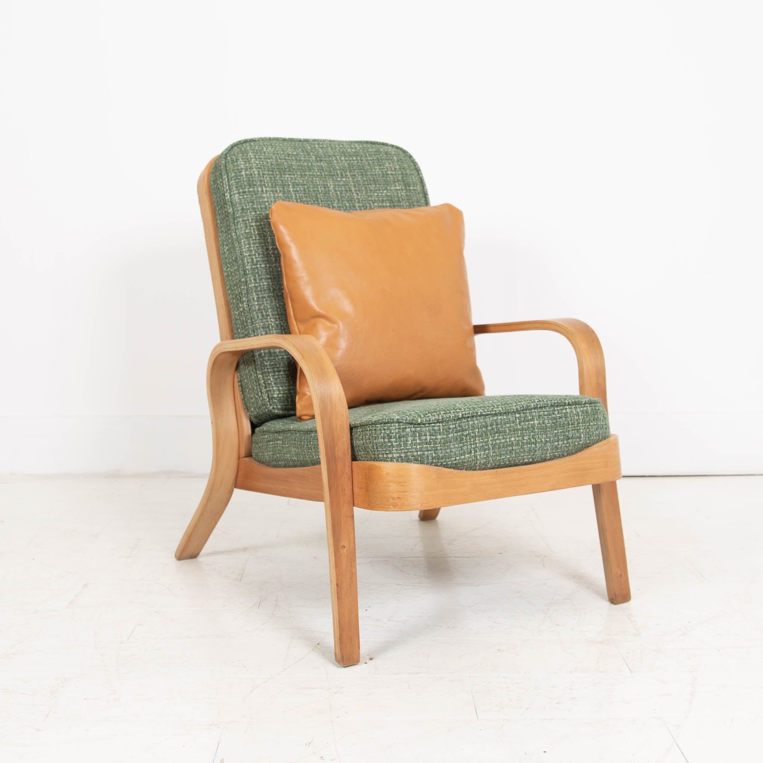 CCC2 One Of Our Luxury Leather Cushions 3 Sizes Available