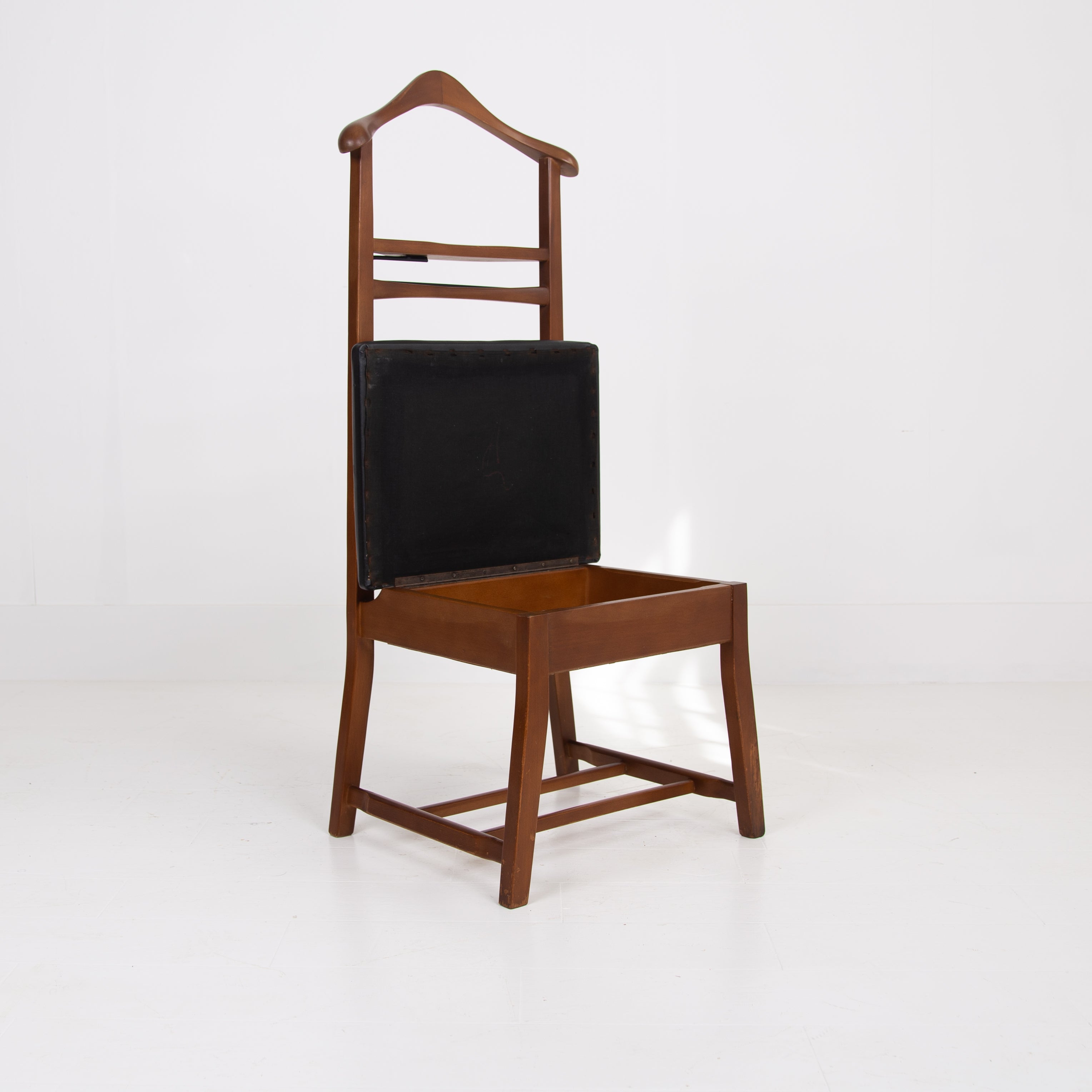 Stylish Mid Century Bedroom Clothes Valet