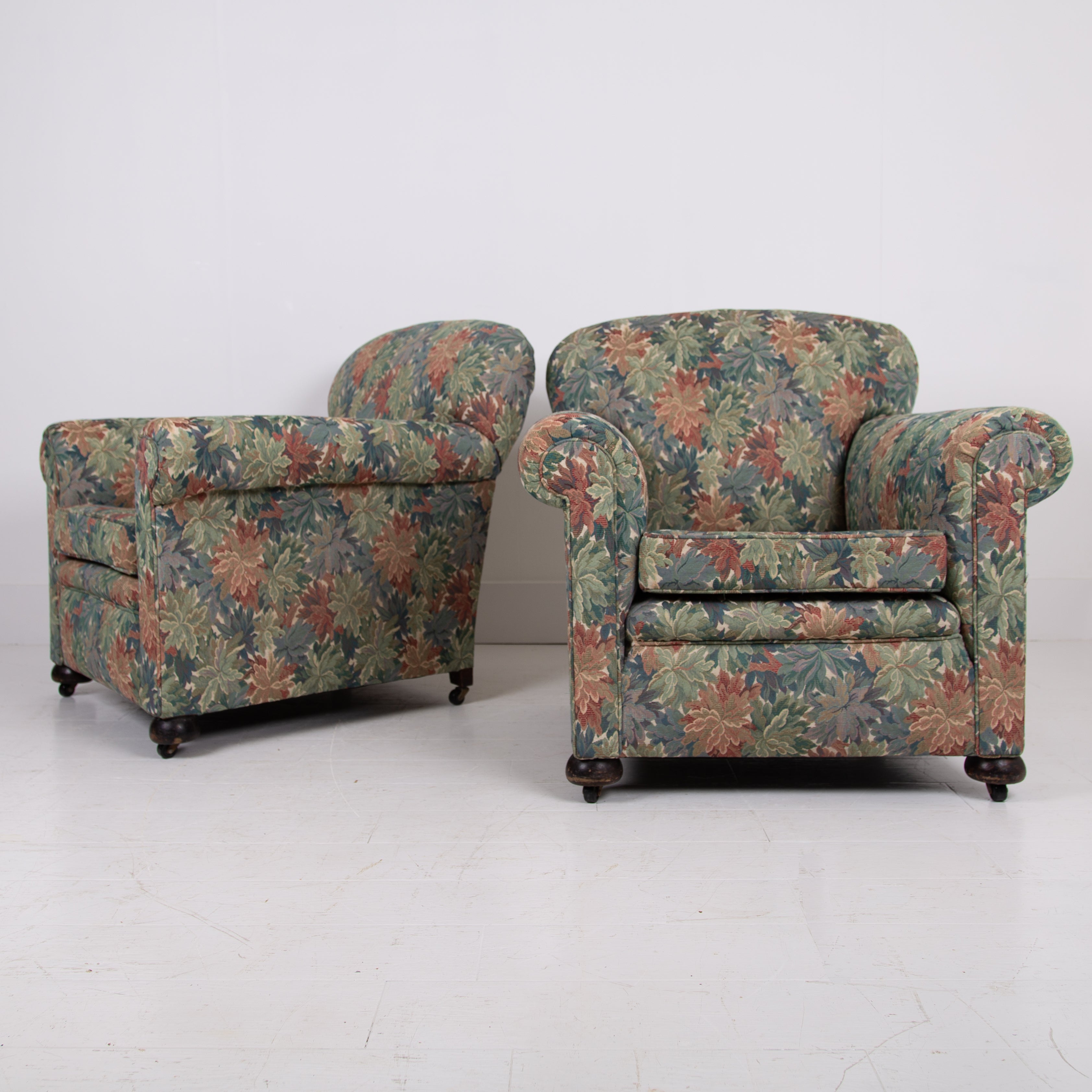 A Lovely Pair of English Armchairs Early 1900s