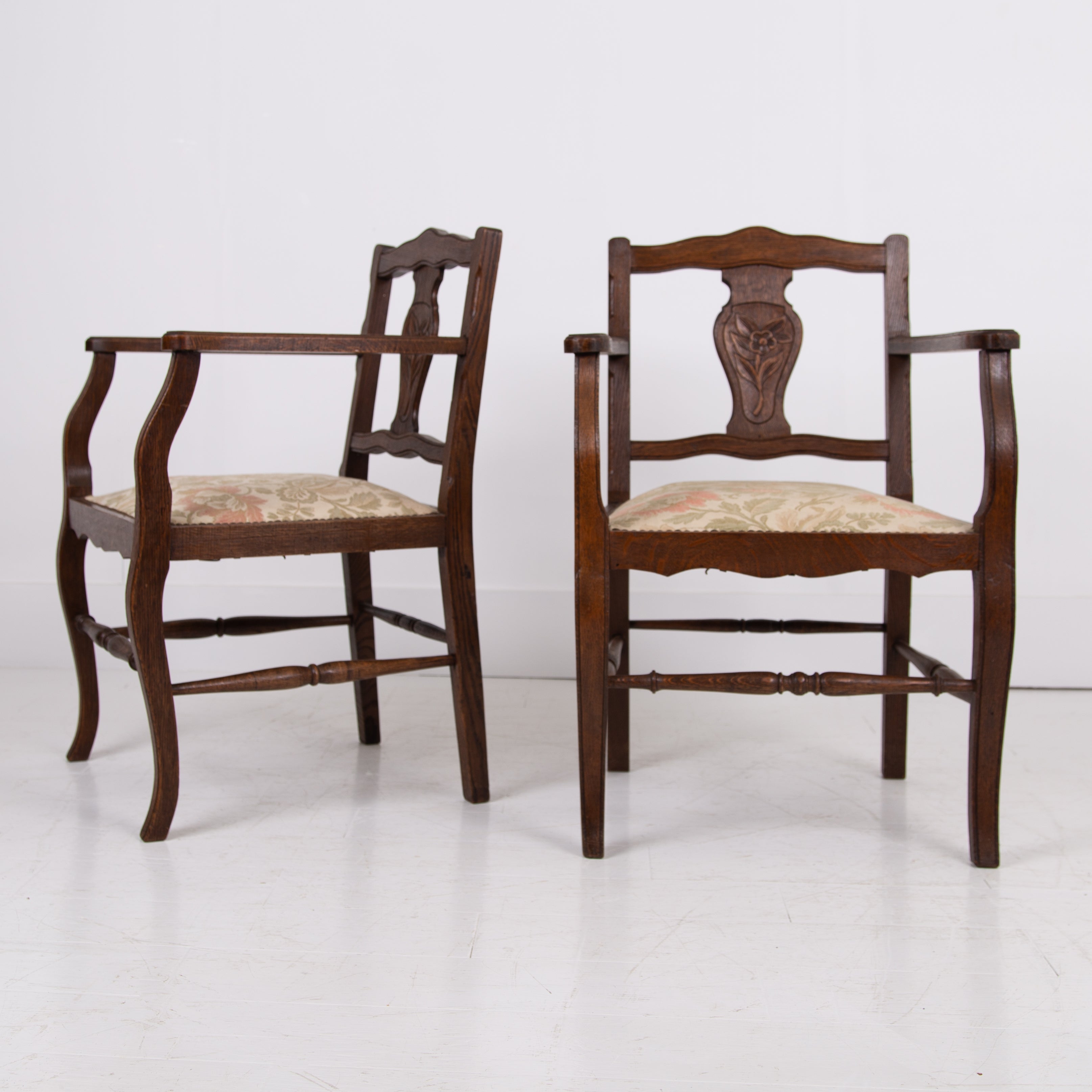 Pair of Attractive Oak Occasional Armchairs C1930