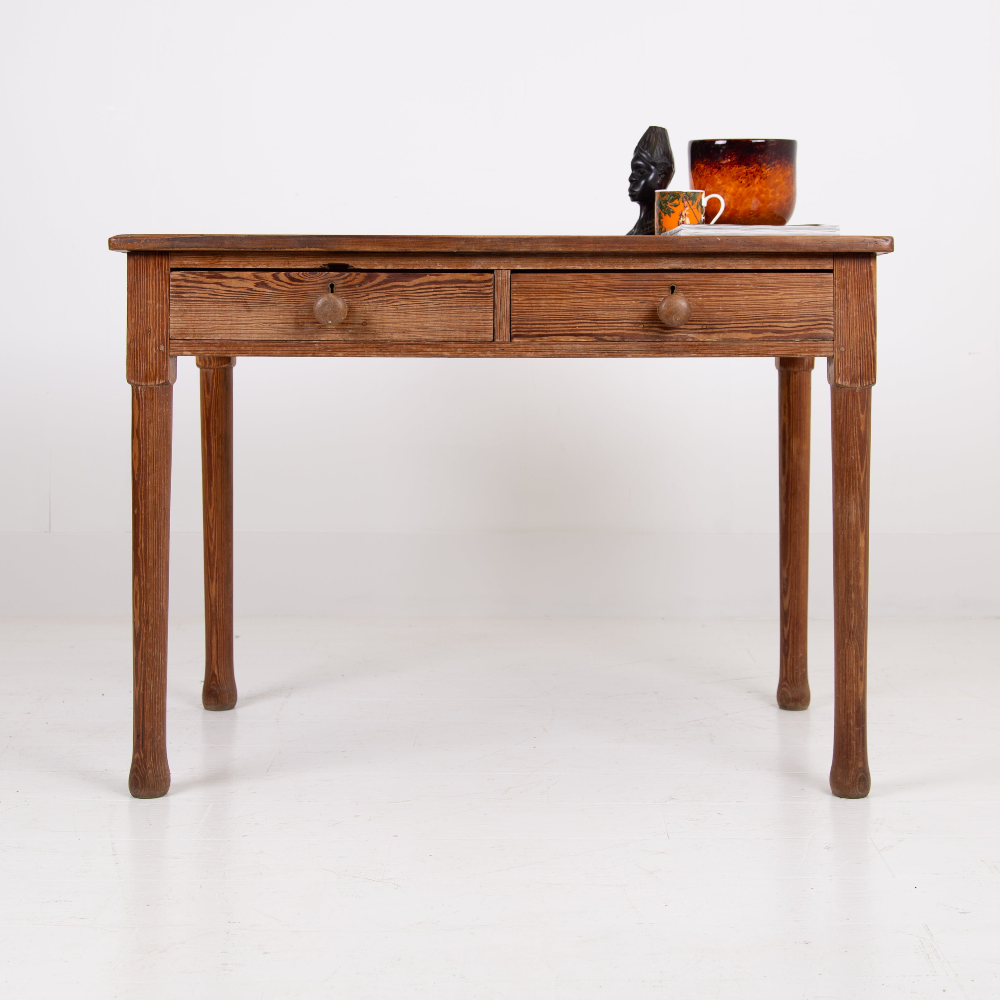 Attractive Early 20th Century Pitch Pine 2 Drawer Desk