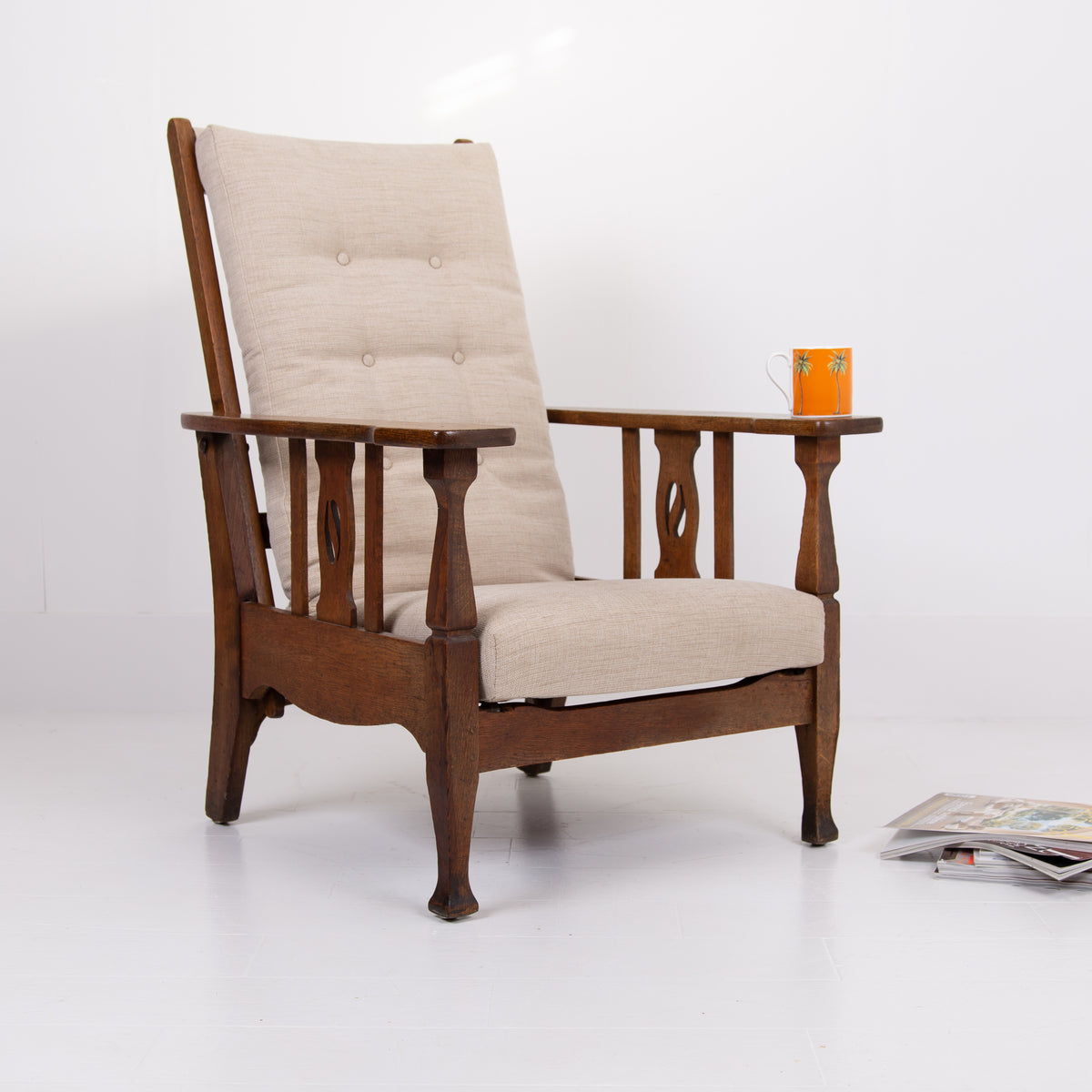 Oak Arts and Crafts Recliner Armchair 1910
