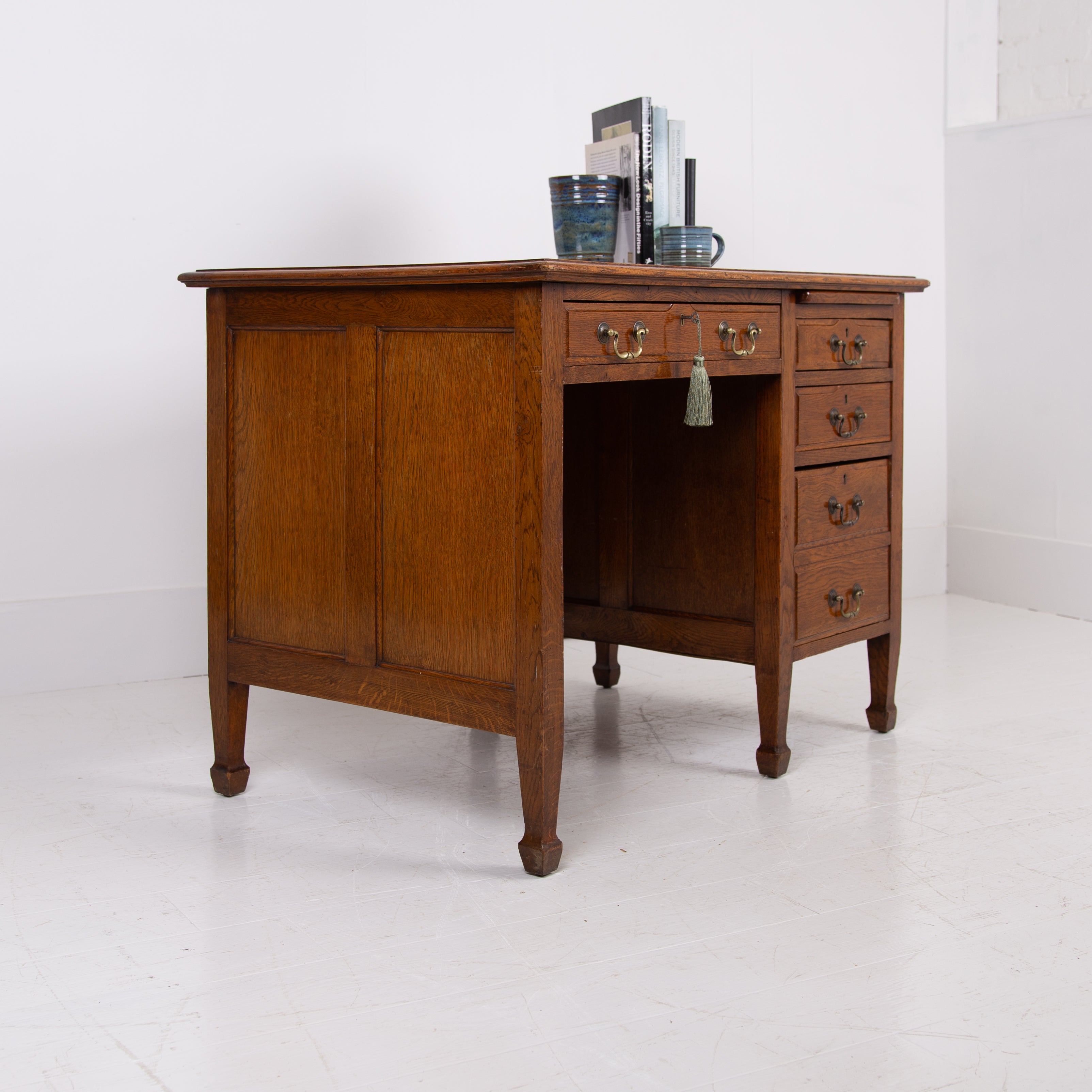 A Handsome Golden Oak Single Pedestal Desk C1910