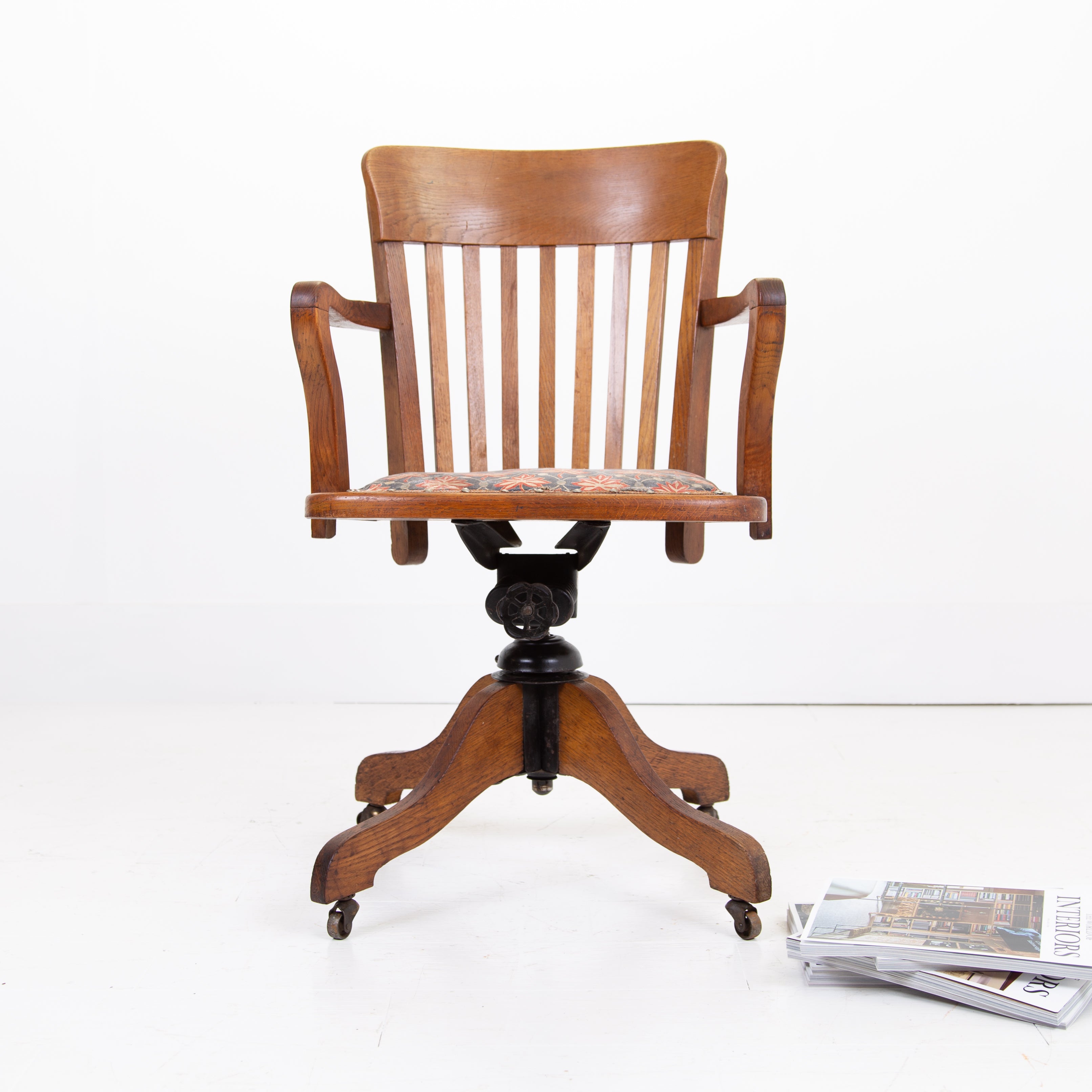 English Edwardian Antique Swivel Oak Office Desk Chair