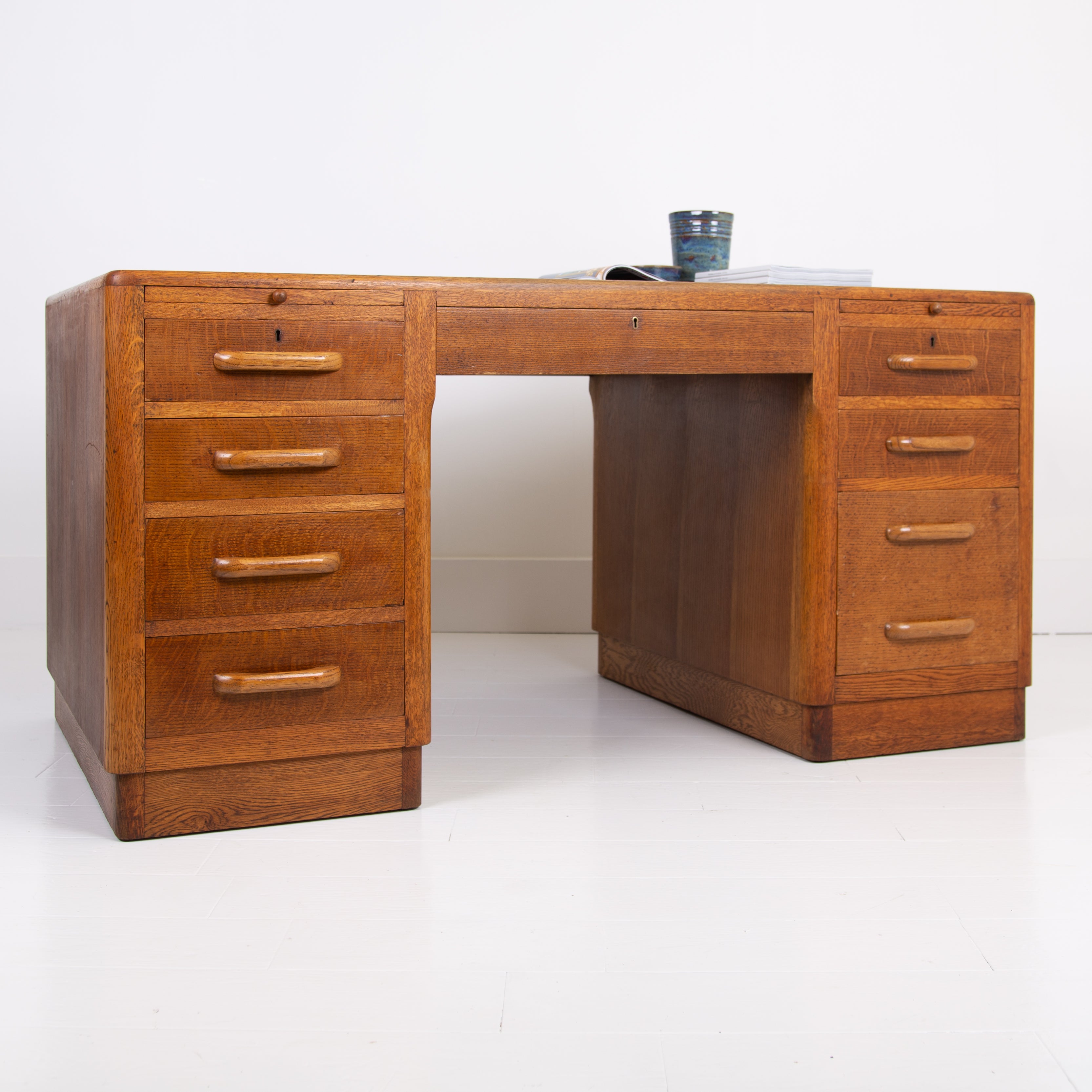 Good Looking Large Oak Deco Period Twin Pedestal Desk