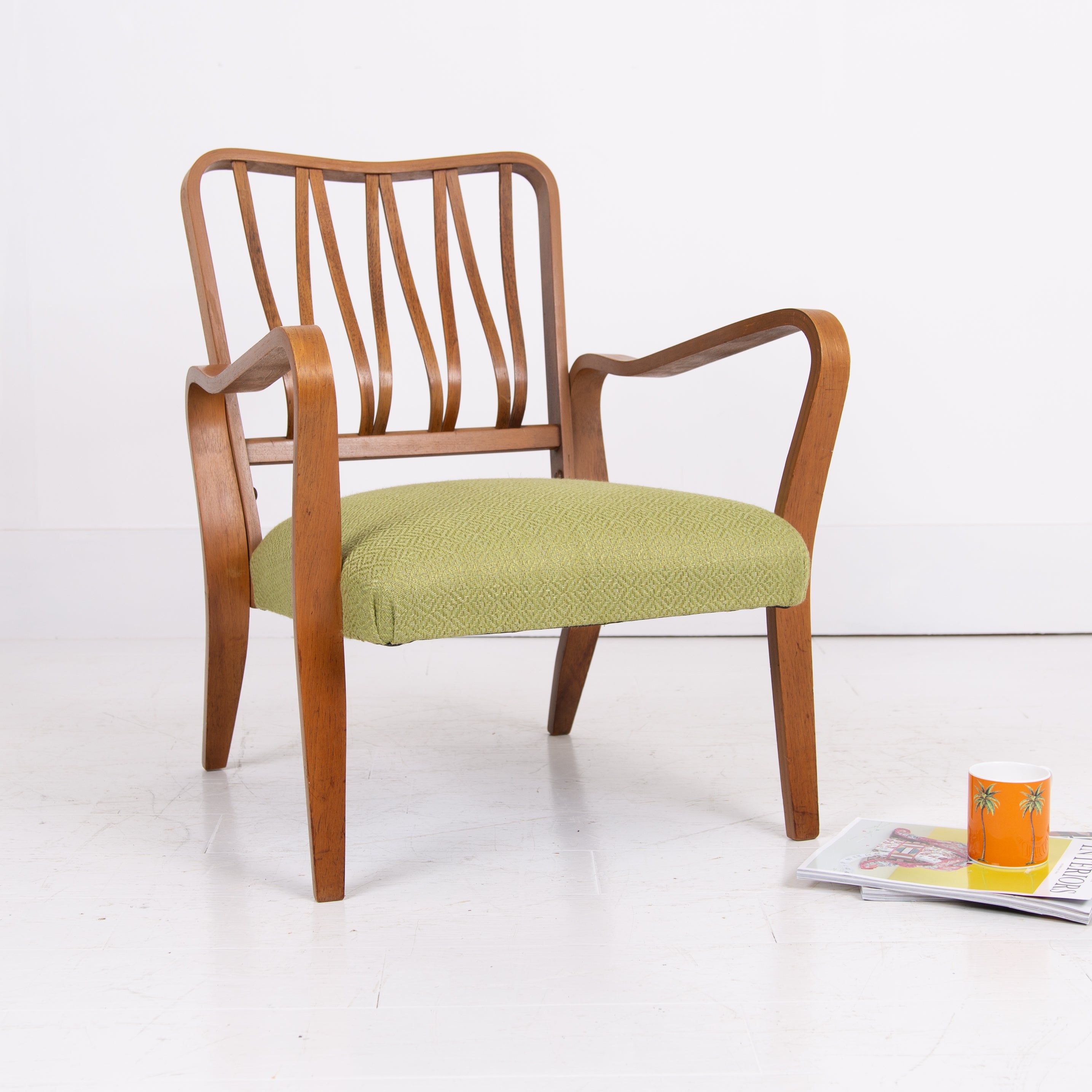Modernist Armchair Designed 1948 by Eric Lyons for Packet