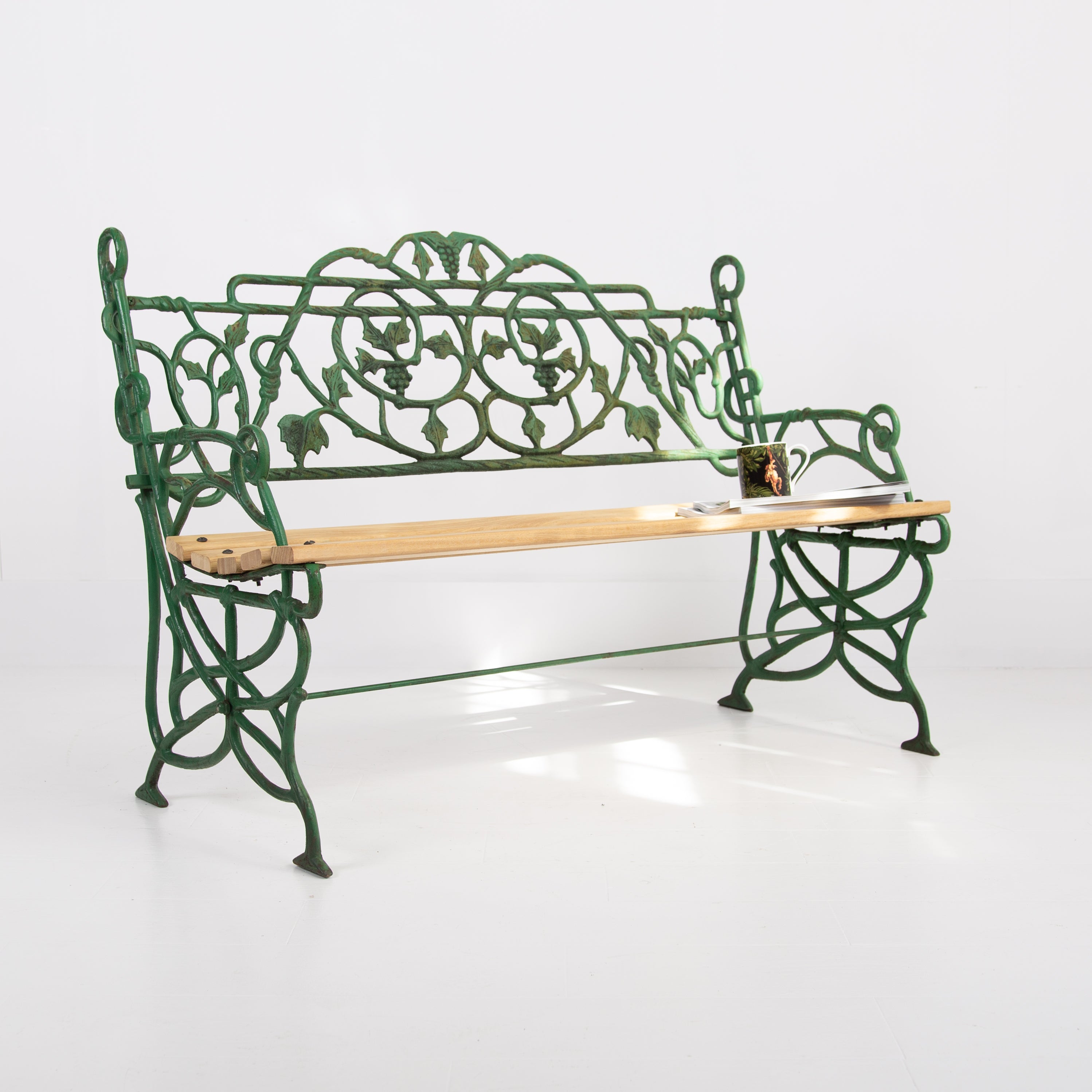 Highly Decorative Cast Iron Garden Bench