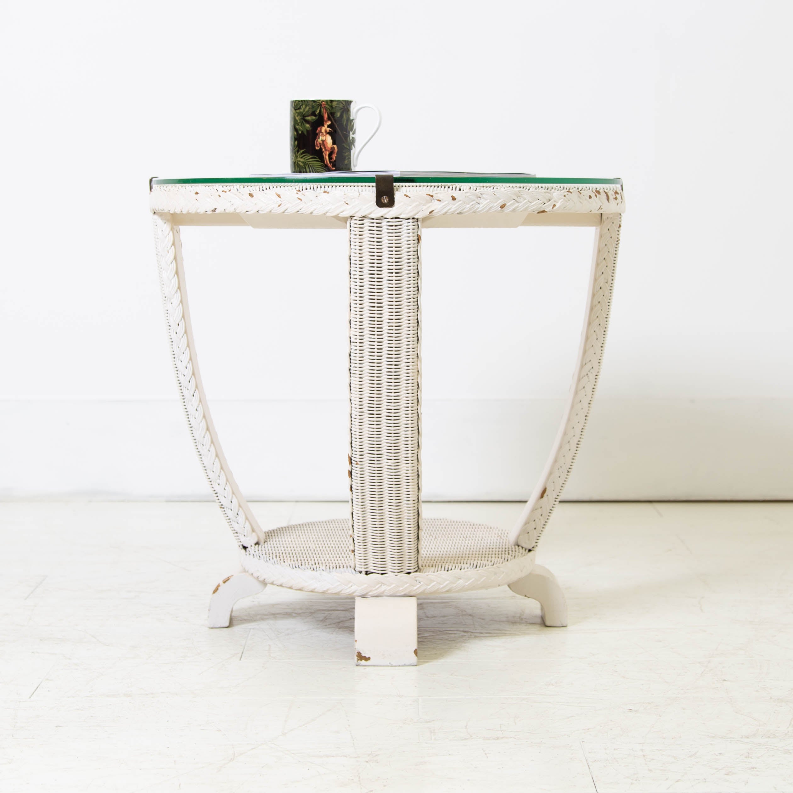 Very Attractive 1930s Deco Lloyd Loom Side Table