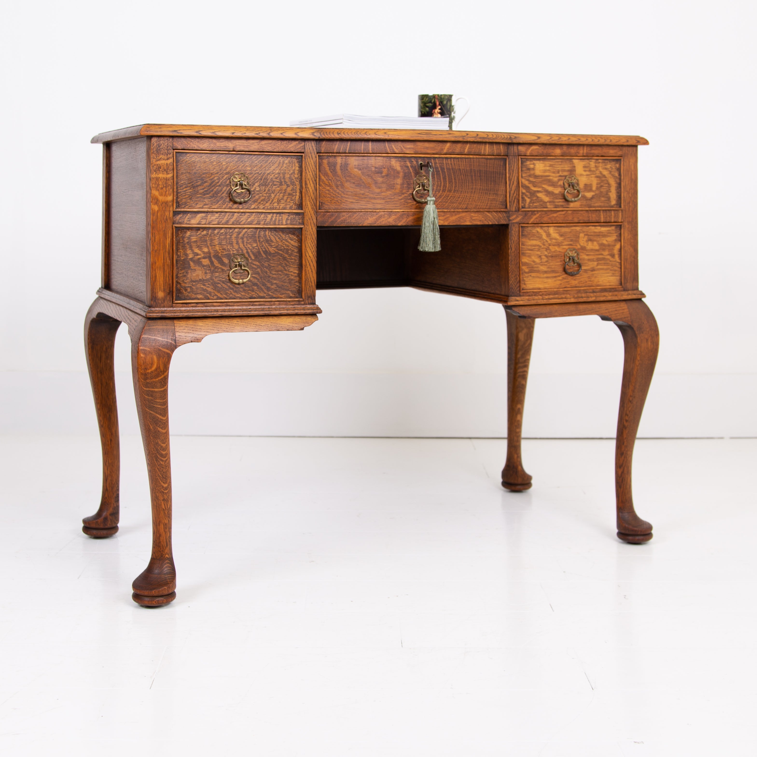 Attractive Quality Oak 4 Drawer Desk C1920