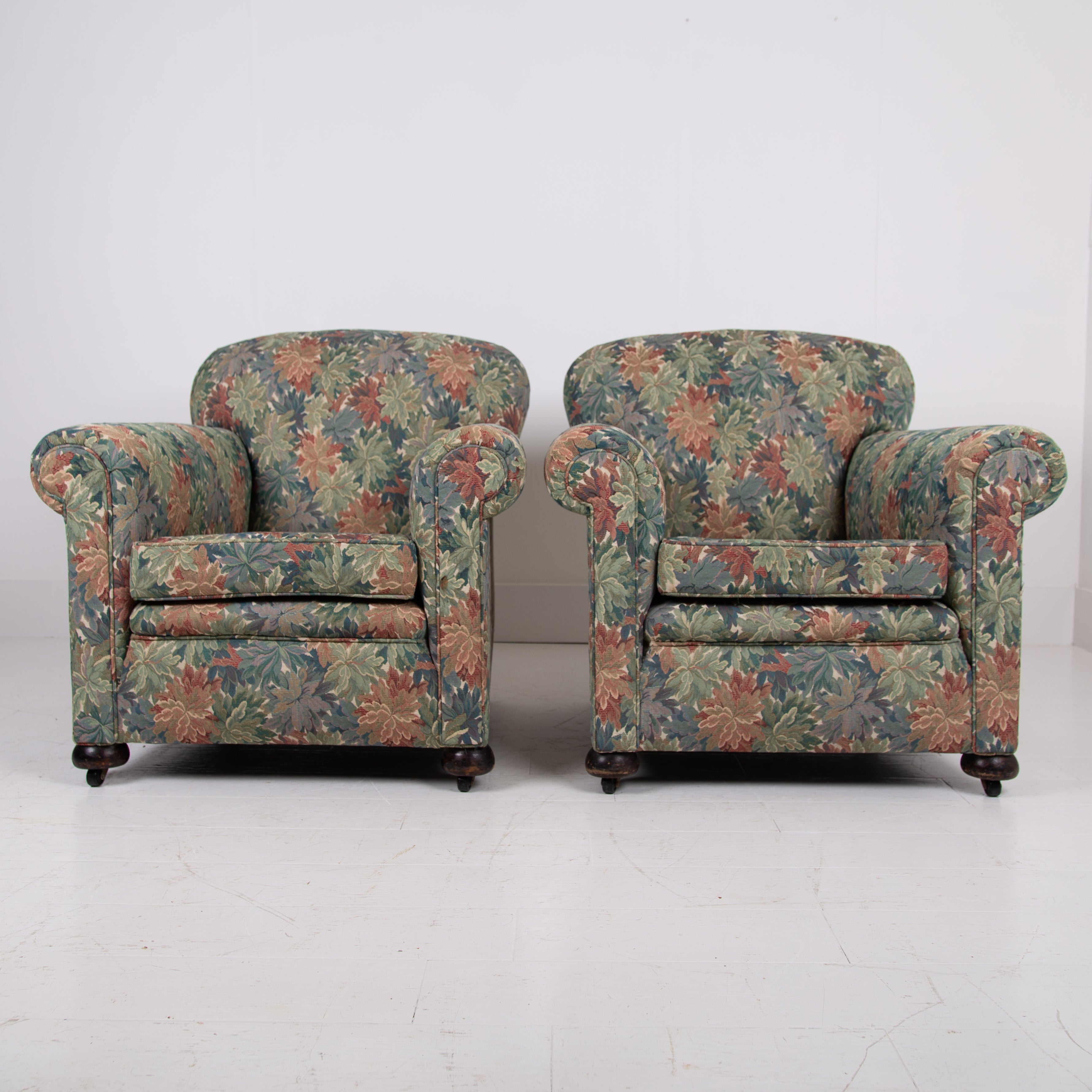A Lovely Pair of English Armchairs Early 1900s