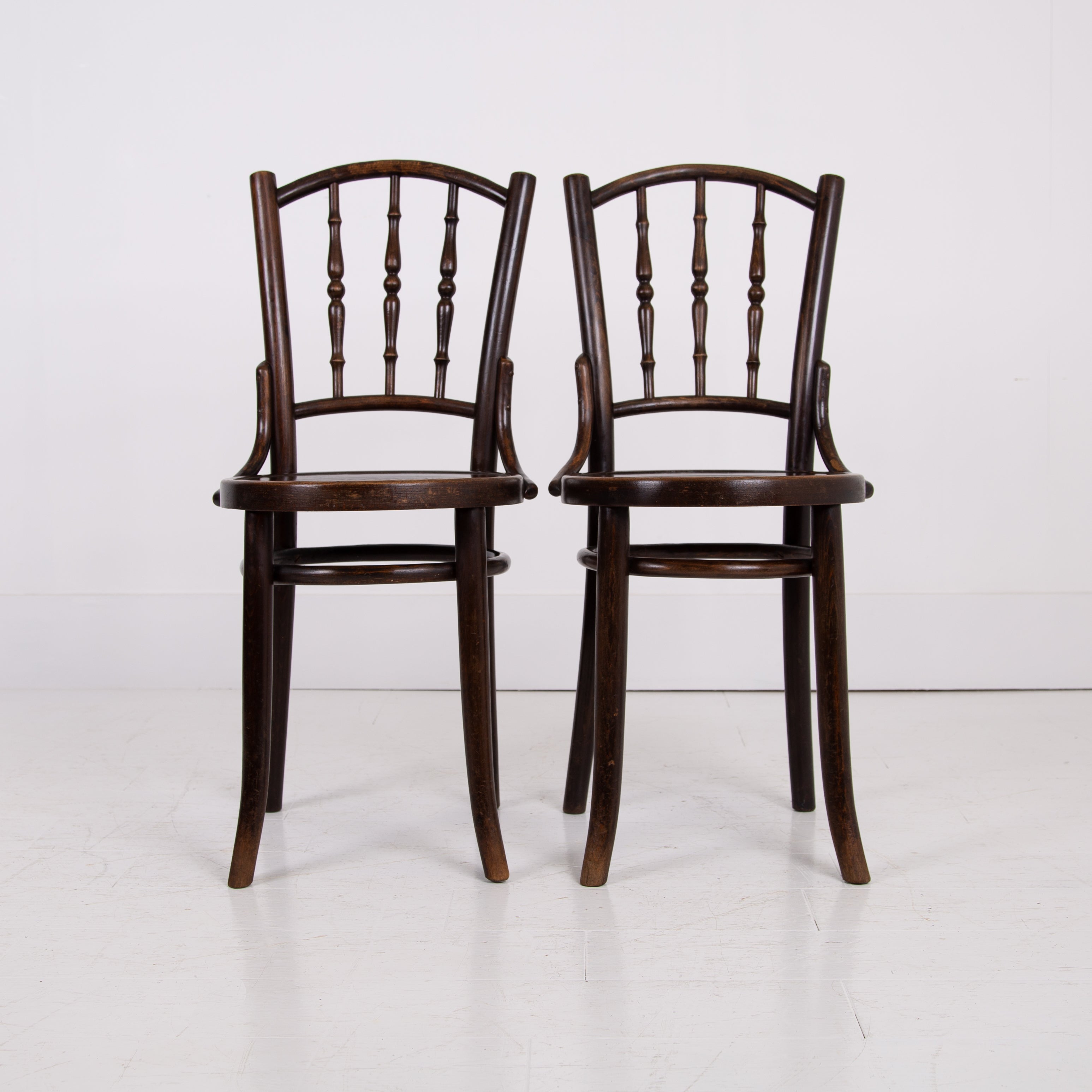 Attractive Pair of Bentwood Bistro Dining Chairs
