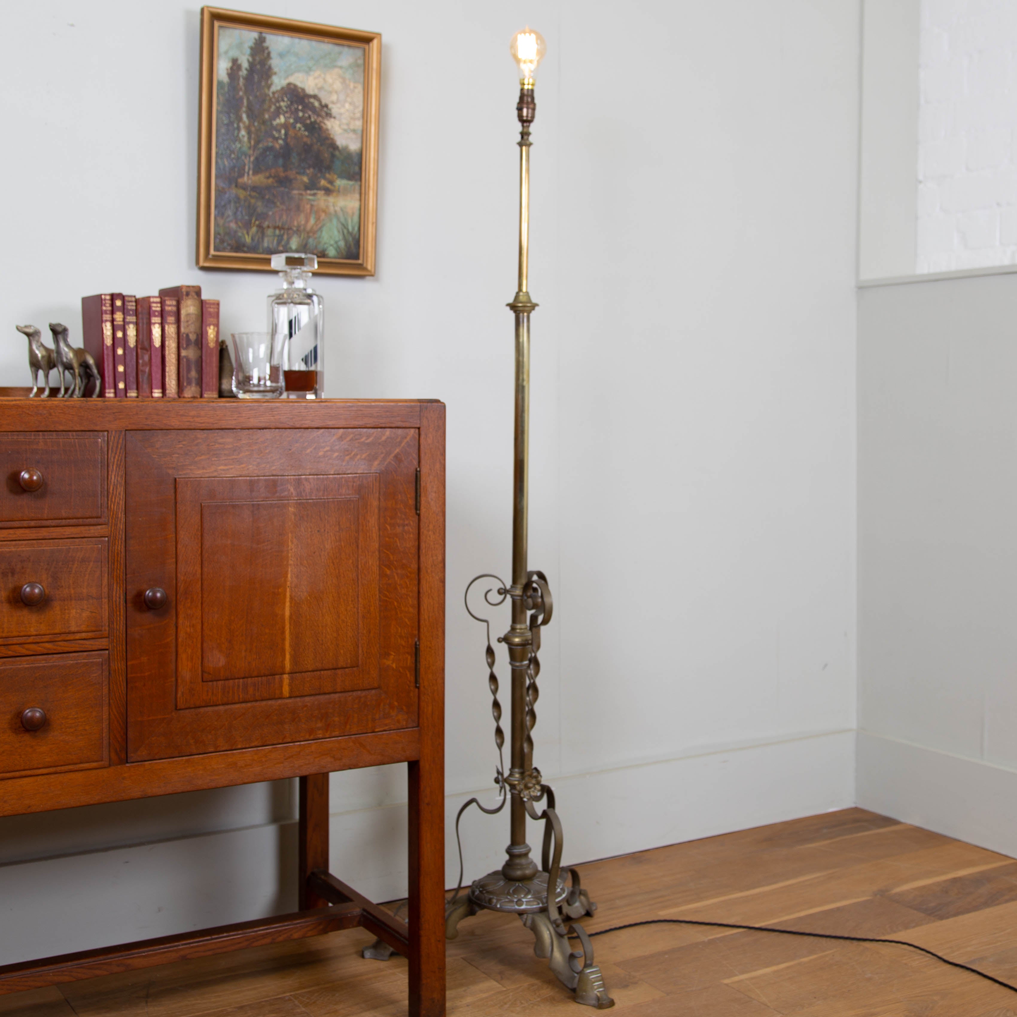 Vintage Brass Telescopic Floor Lamp