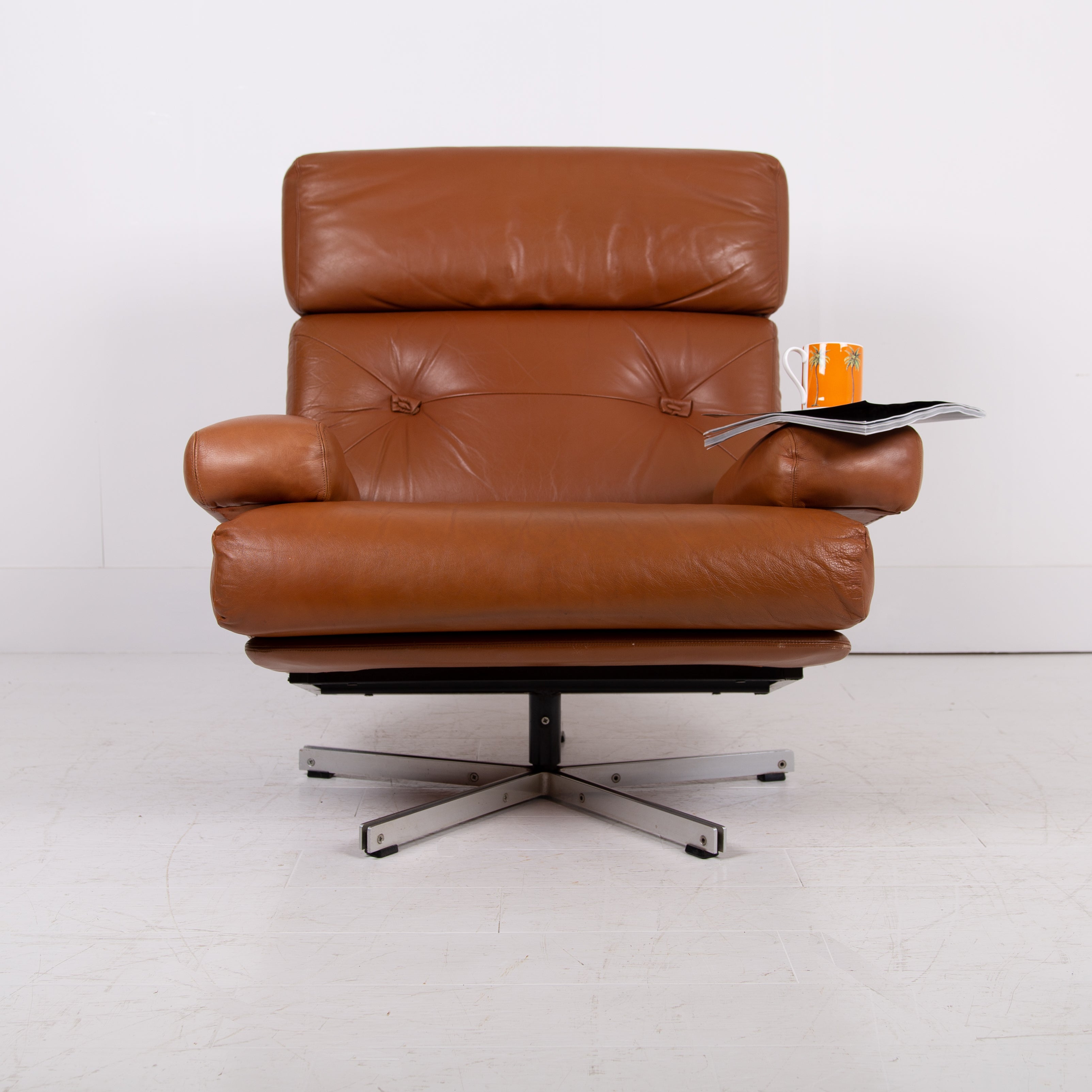 Mid Century Swivel Tan Leather Armchair Tetrad Nucleus C1970
